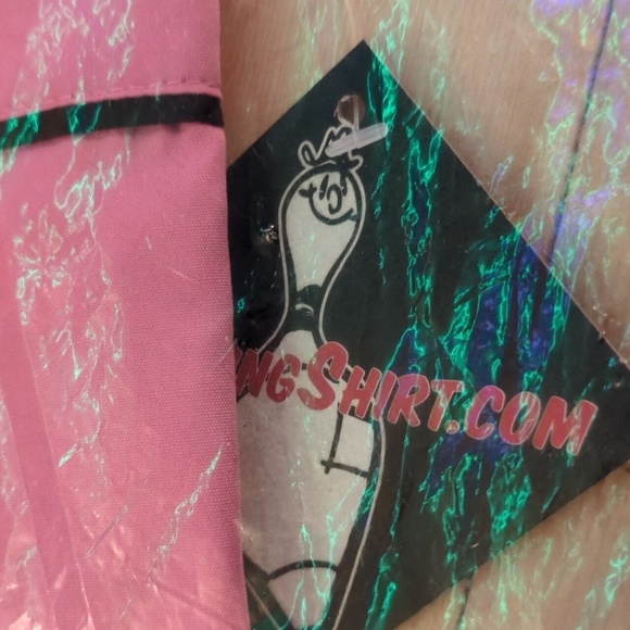 Crusing Pink Bowling Shirt with Black Accents Size Sm Nwt - Picture 8 of 8